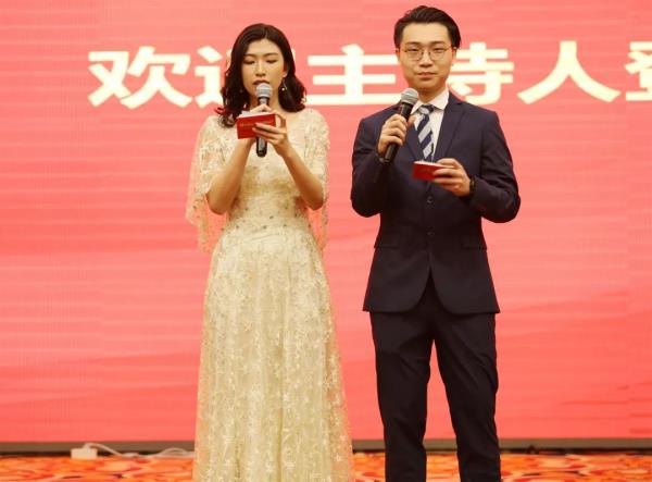 孔秋婷、楊亮